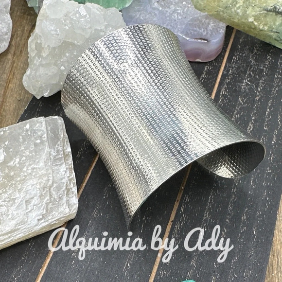 Oversized /maxi bangle statement silver cuff bracelet adjustable - Picture 1 of 6
